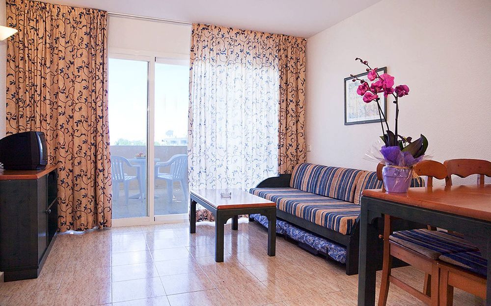 Apartamentos Blue Star (Adults Only) Сан-Антонио-Абад Экстерьер фото