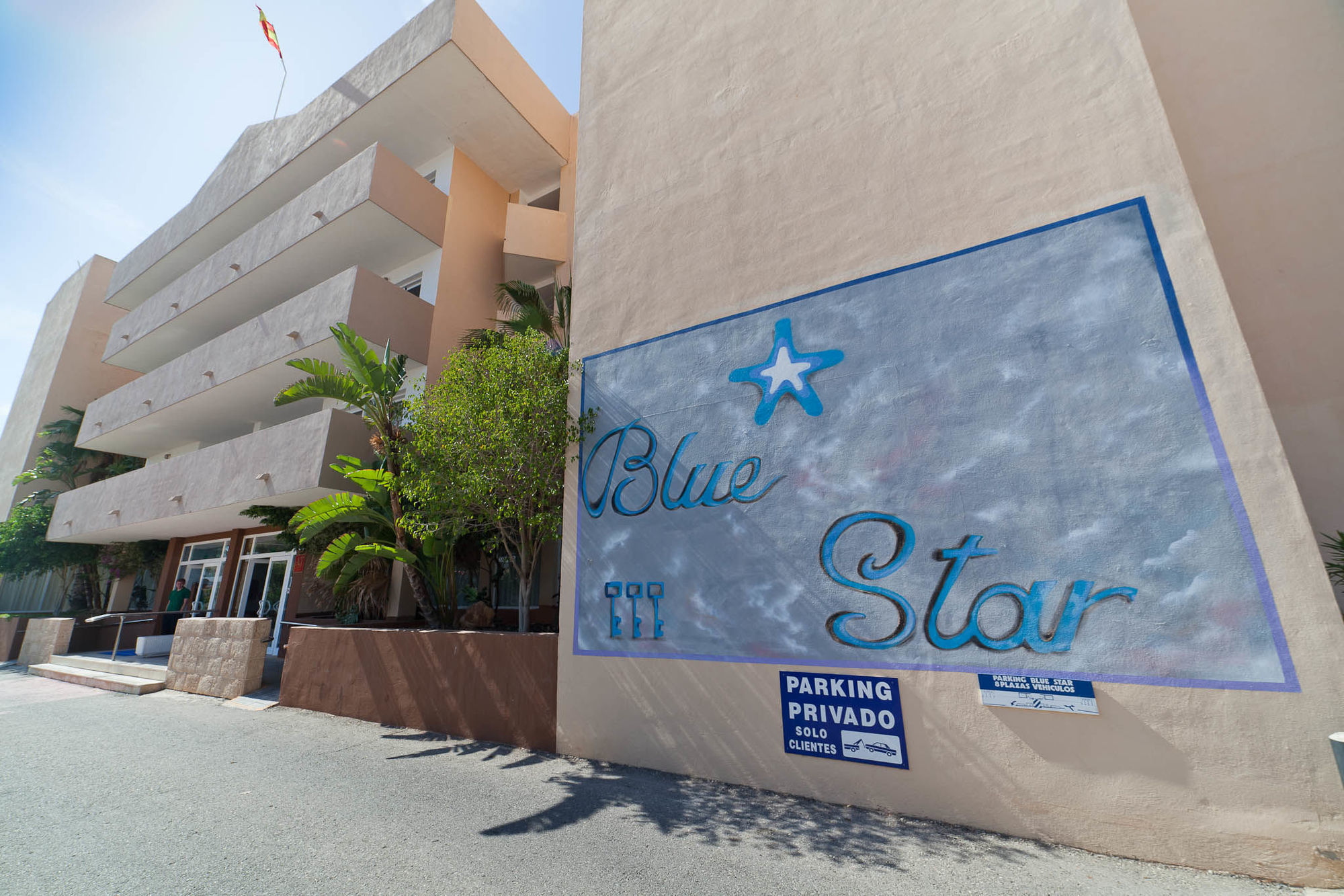 Apartamentos Blue Star (Adults Only) Сан-Антонио-Абад Экстерьер фото