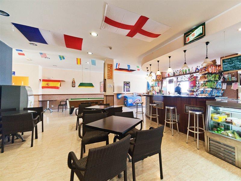 Apartamentos Blue Star (Adults Only) Сан-Антонио-Абад Экстерьер фото