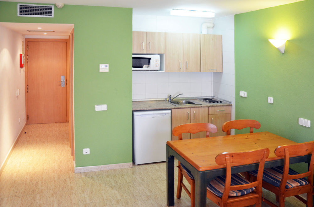 Apartamentos Blue Star (Adults Only) Сан-Антонио-Абад Экстерьер фото